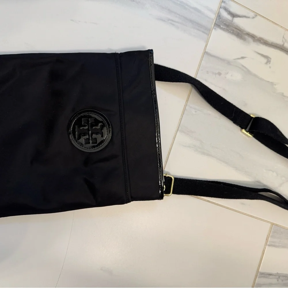 Tory Burch nylon crossbody - Picture 1 of 5